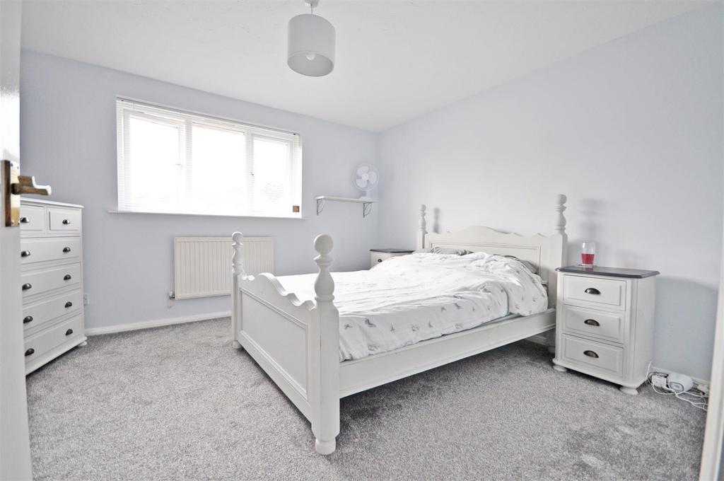 Master bedroom.jpg