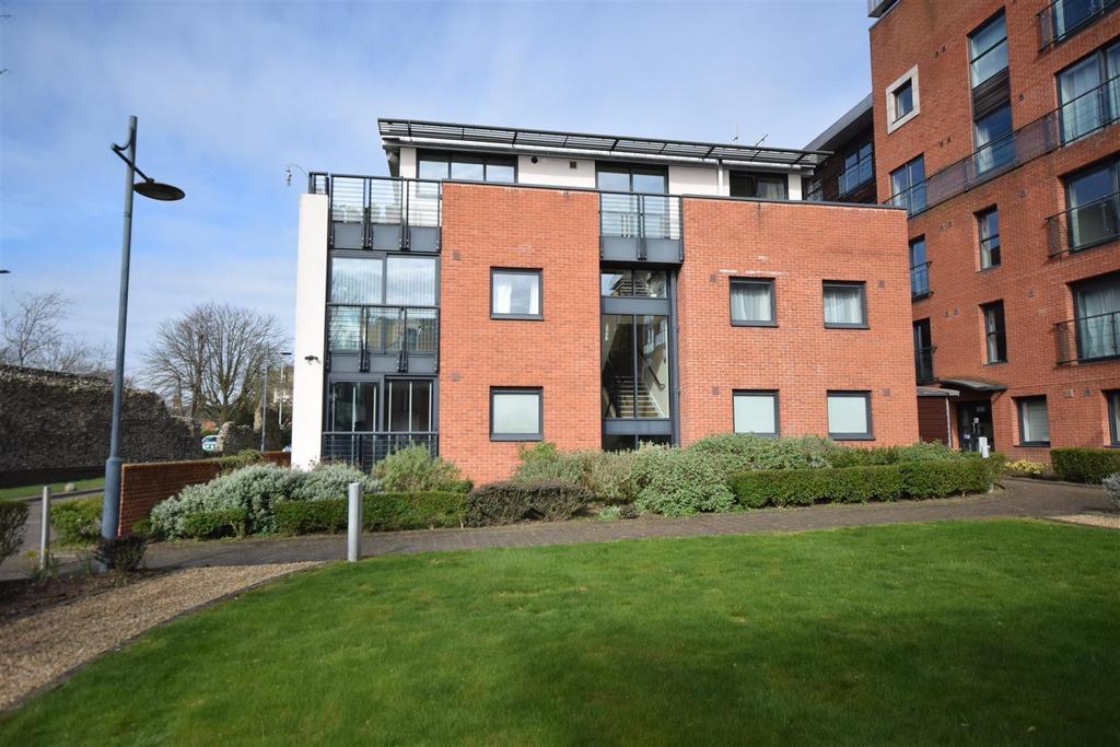 Chapelfield Gardens, Coburg Street, Norwich 1 bed apartment for sale