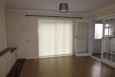 3 bedroom house to rent - Longvue Road, Sandfields, Port Talbot,SA12 7DU