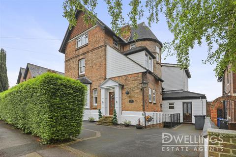 5 bedroom detached house for sale - Alexandra Road, Burton-On-Trent