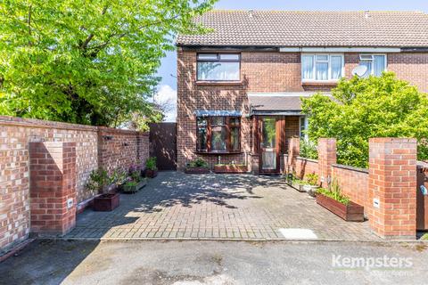 44 Chapel Close, Grays, RM20 3JG