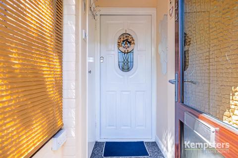44 Chapel Close, Grays, RM20 3JG