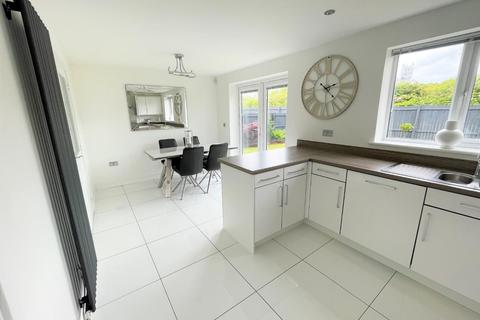 12 Brookes Lane, Hemlington, Middlesbrough, TS8 9GE