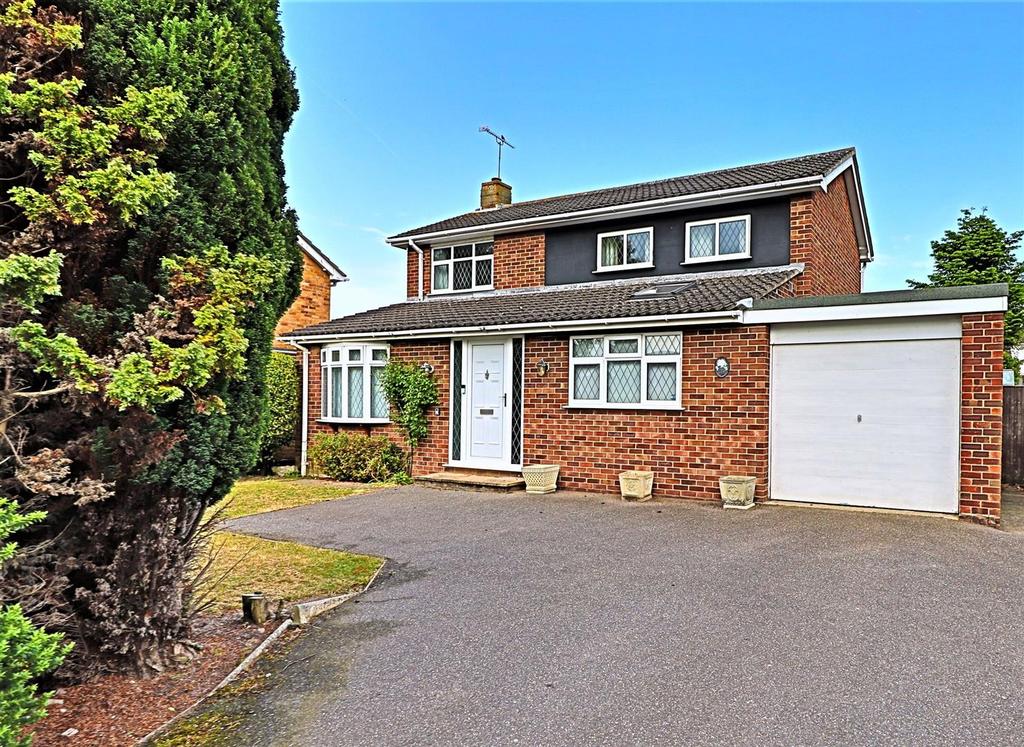 Broadwaters Road, Oulton Broad 3 bed detached house £325,000