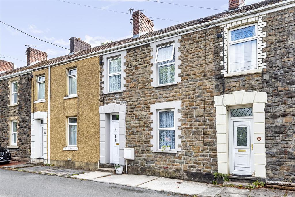 Rhandir Terrace, Llangennech, Llanelli 3 bed terraced house £153,000