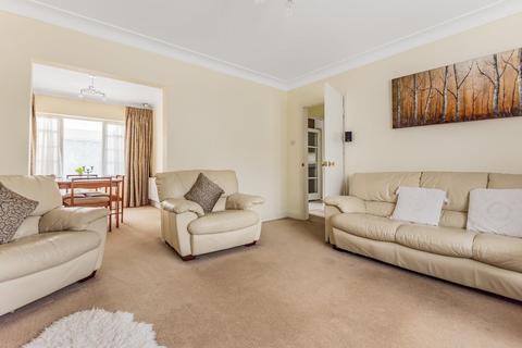 76 Laurel Way, London, N20 8HU