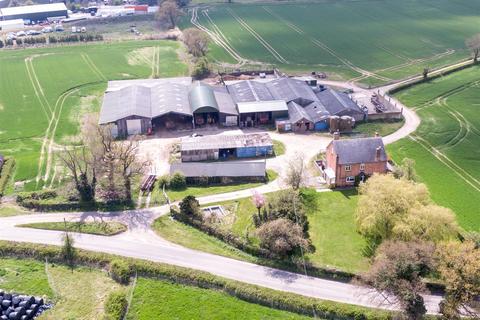Spring Farm Cottage Stone Road, Bramshall, Uttoxeter, ST14 8SH