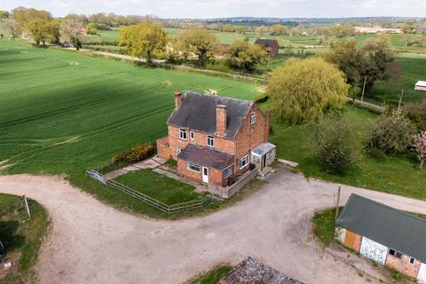 Spring Farm Cottage Stone Road, Bramshall, Uttoxeter, ST14 8SH