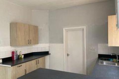 2 bedroom flat to rent - 56 GFF Grimsby RoadCleethorpesNorth East Lincolnshire