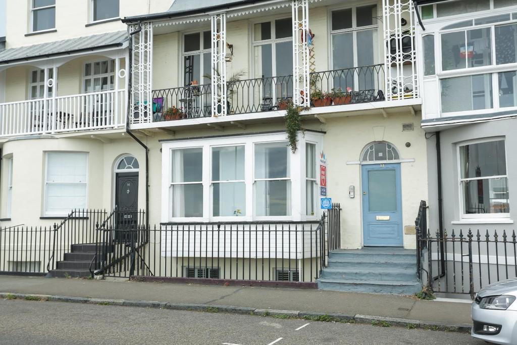Paragon Ramsgate Paragon, Ramsgate 3 bed apartment - £1,600 pcm (£369 pw)