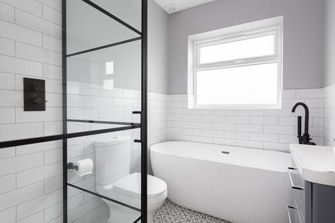 92 Manor Drive, Epsom, KT19 0ET