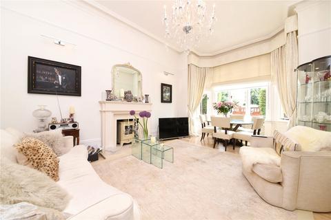 48 Woodside Park Road, London, N12 8RS