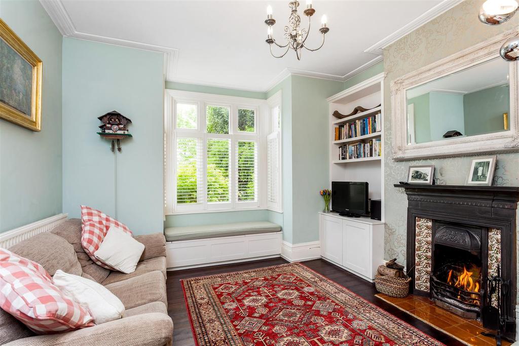 Lambton Road, West Wimbledon, SW20 4 bed house £1,165,000