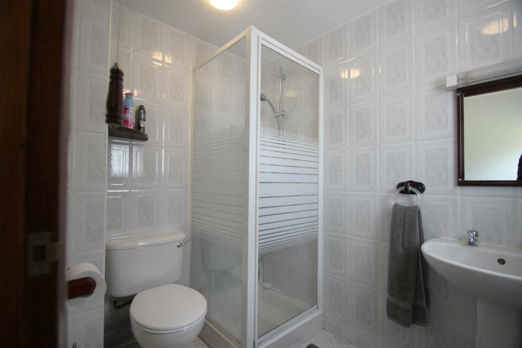 Shower room.jpg