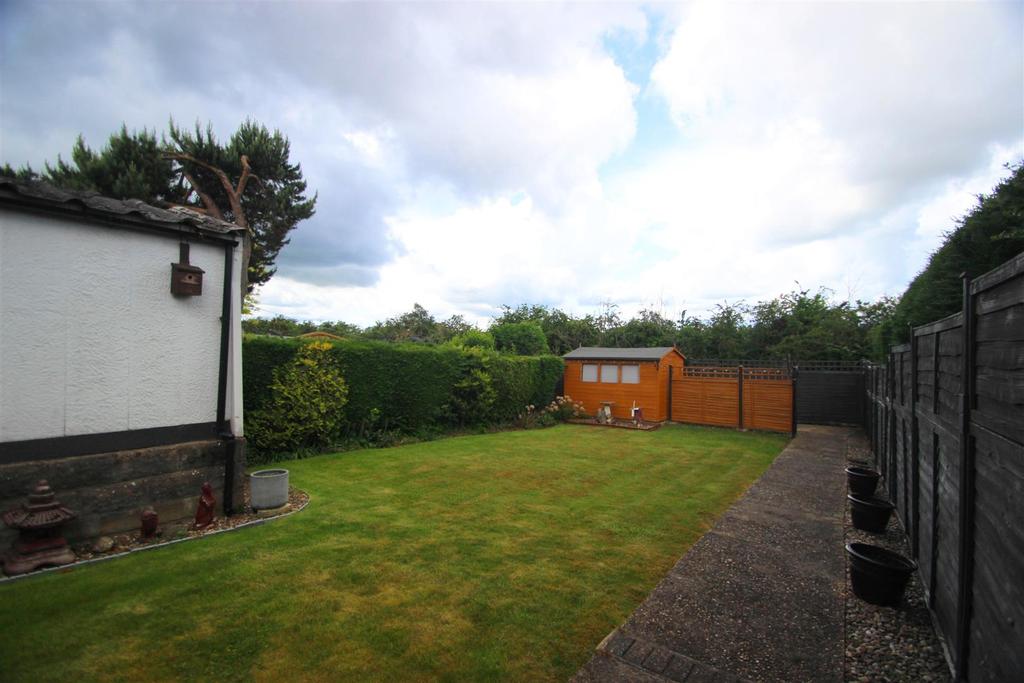 Garden 2.jpg
