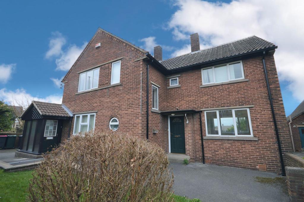 Main Street, Bramley, Rotherham 4 bed detached house £850 pcm (£196 pw)