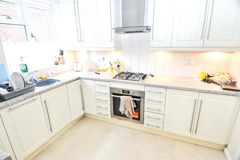 3 bedroom flat to rent, Wilmslow Road, Manchester, Greater Manchester, M20