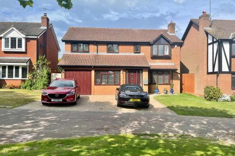 10 Crees Meadow, Windlesham, GU20 6QA