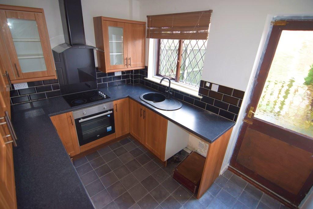 Dalkeith Avenue, Blackpool, Lancashire, FY3 9SB 2 bed terraced house