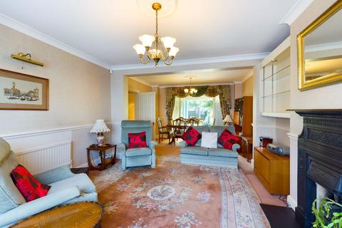 36 North Downs Road, New Addington, Croydon, CR0 0LB