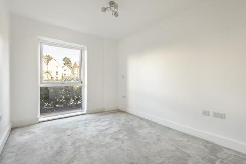 2 bedroom flat for sale - Nash Mills,  Hemel Hempstead,  Hertfordshire,  HP3