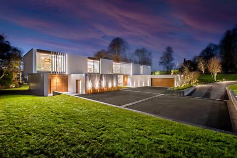 undefined, Theobald Street, Radlett, Hertfordshire, WD7