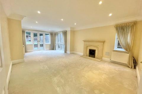 5 bedroom detached house to rent, Goodyers Avenue, RADLETT, Hertfordshire, WD7