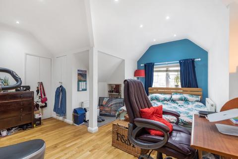 3 bedroom maisonette for sale - Lydhurst Avenue, Streatham