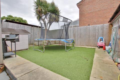 128 Tadburn Road, Romsey, SO51 5HS