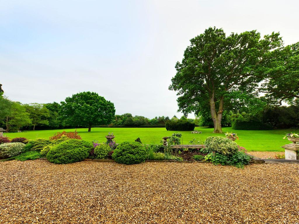 Communal gardens