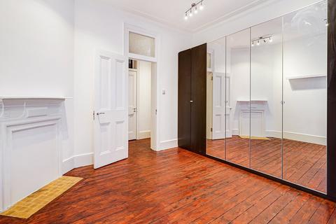 2 bedroom apartment to rent, Long Acre, Covent Garden, WC2E