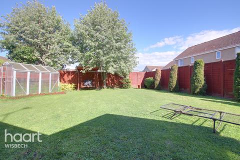 3 Crown Close, Leverington, Wisbech, PE13 5PN