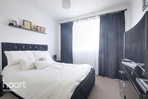 3 Crown Close, Leverington, Wisbech, PE13 5PN