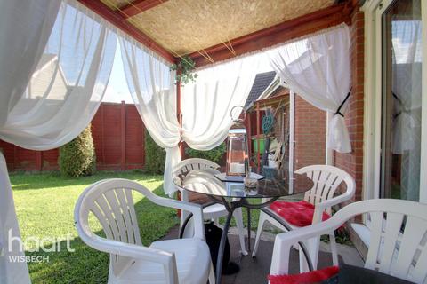3 Crown Close, Leverington, Wisbech, PE13 5PN