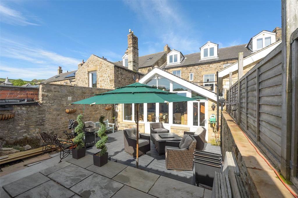 Church Street, Haydon Bridge, NE47 4 bed terraced house for sale £395,000