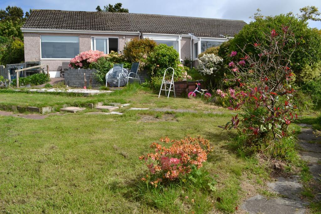 Heather Rise,Surby Road, Port Erin 3 bed detached bungalow £1,550 pcm