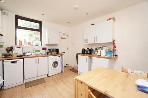 117 Heavygate Road, Sheffield, S10 1PE