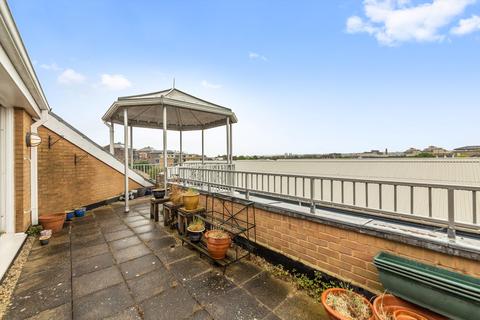 3 bedroom penthouse for sale - Cyclops Wharf, Isle Of Dogs E14