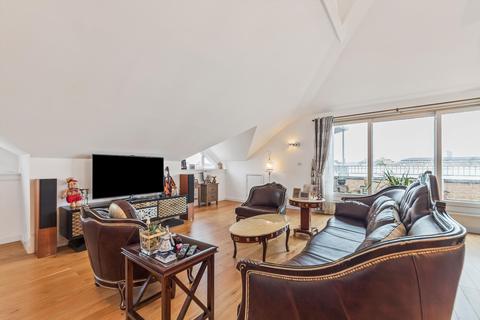 3 bedroom penthouse for sale - Cyclops Wharf, Isle Of Dogs E14