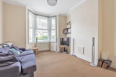 54 Elmer Road, London, SE6 2ER