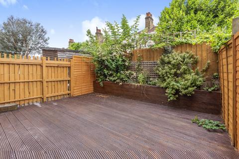 54 Elmer Road, London, SE6 2ER