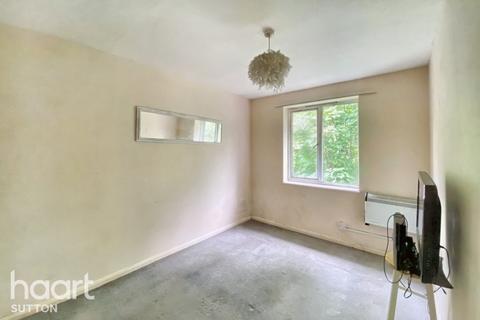 42 Turnpike Lane, Sutton, SM1 4HB