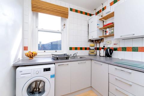 3 bedroom apartment for sale - Richmond Place, Edinburgh