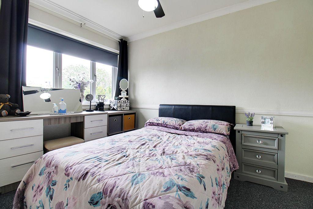 Bedroom 2 (Double)