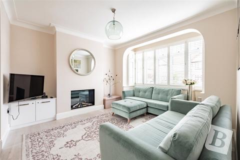 undefined, Southview Drive, Upminster, RM14