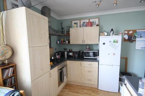 1 bedroom flat for sale - 20 York Road, Guildford, Surrey, GU1 4DE