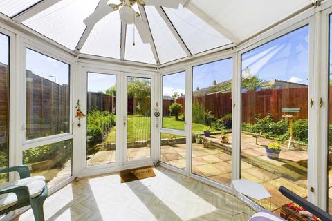 6 Peartree Close, Hemel Hempstead, HP1 3QP