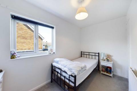 6 Peartree Close, Hemel Hempstead, HP1 3QP