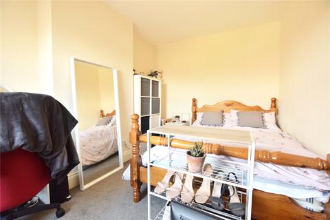 56 Hanman Road, Gloucester, GL1 4TJ