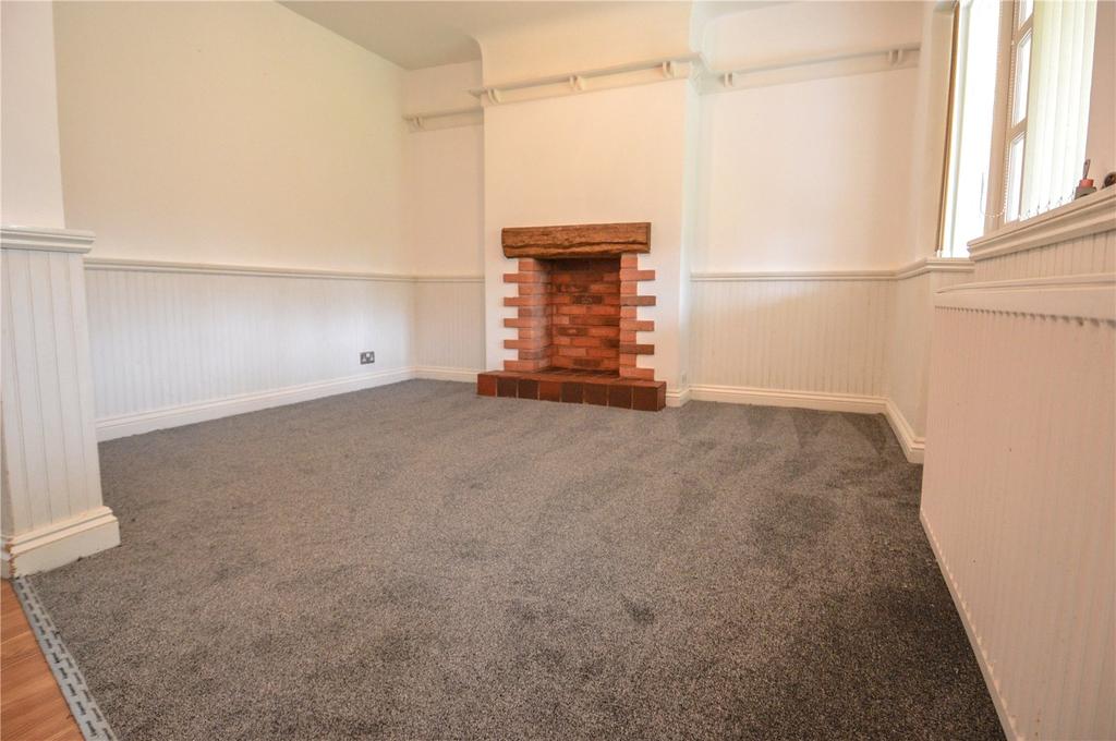 Malcolm Road, Shirley, Solihull, B90 3 bed semidetached house £1,200